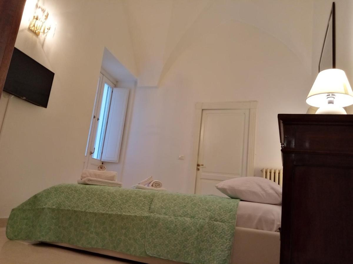 Dimora Storica Le Perle Bed and Breakfast Lecce Eksteriør billede