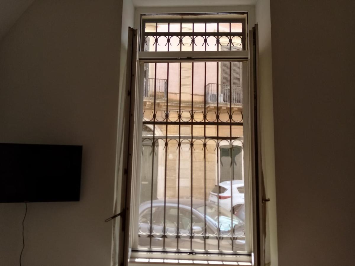 Dimora Storica Le Perle Bed and Breakfast Lecce Eksteriør billede